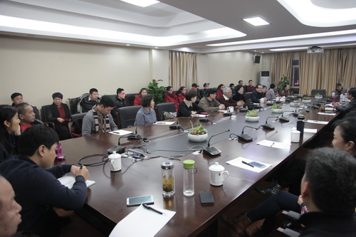 29演出结束后召开座谈会_调整大小