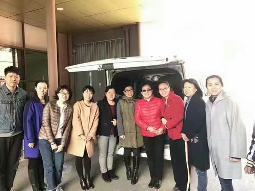 学雷锋献爱心捐赠活动9_调整大小