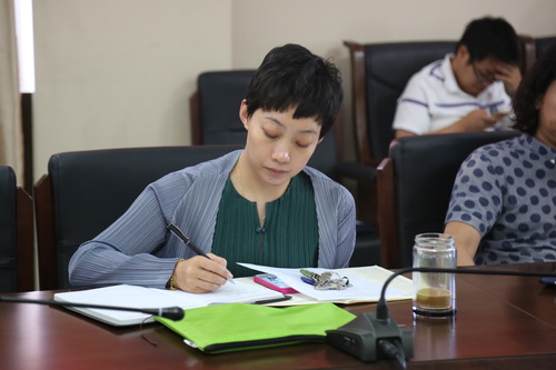 4.副院长吴蕾对学生管理工作提出意见及建议_调整大小