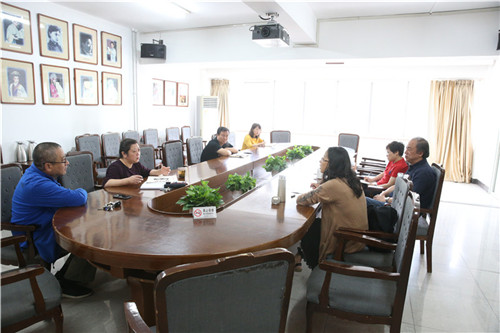 7座谈会
