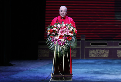 24京剧系青年教师，副教授王亮亮发言