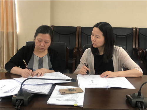 5黄珊珊副院长与招就办