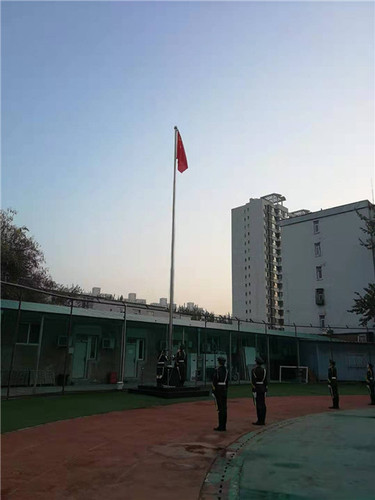 3、升国旗