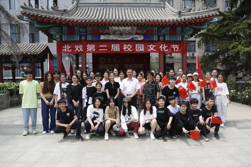 20.HipHop社专场演出集体合影