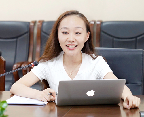 学生处负责人副主任李洋
