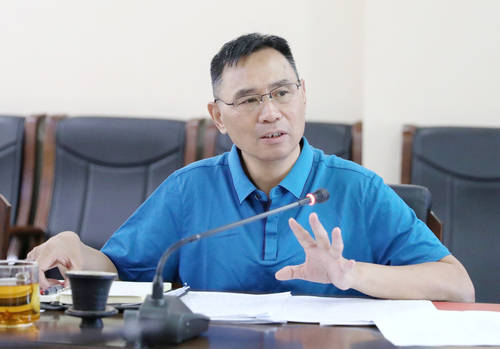 副院长黄平