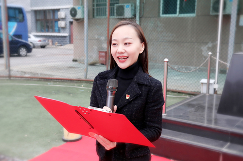 学生处负责人副主任李洋国旗下讲话