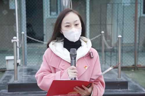 学生处副主任李洋老师讲话