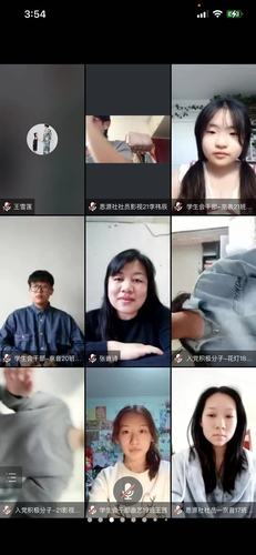 3.关工委副主任张嵌诗老师参与讲座