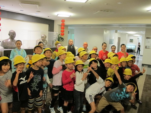 16日本小学生_调整大小